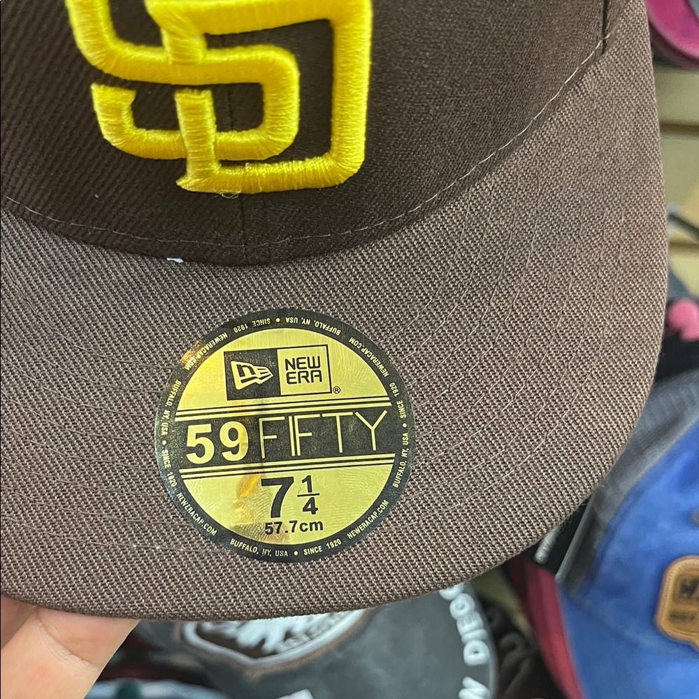 San Diego padres Brown and Yellow Baseball Cap size - Picture 6 of 7